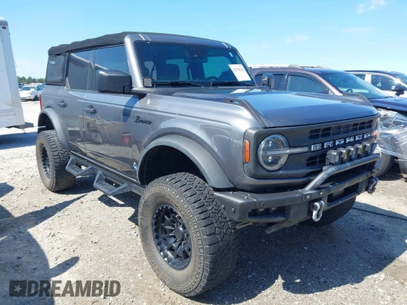 2022 Ford Bronco with VIN 1FMDE5BH9NLB87372, listed as a IAAI auction lot 42178135 with 71,585 mi miles and . Bid and sale history available at DreamBid. Image 1.