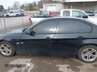 2008 BMW 3 Series 328i with VIN WBAVA33518KX87050, listed as a IAAI auction lot 40961613 with 189,357 mi miles and . Bid and sale history available at DreamBid. Image 14.