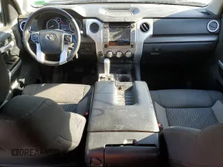 2016 Toyota Tundra SR z VIN 5TFUY5F10GX579502, wystawiony jako Copart lot #54075555 z przebiegiem 107 259 mil mil oraz Szkoda całkowita • Salvage title. Historia ofert i sprzedaży dostępna na DreamBid. Obrazek 8.