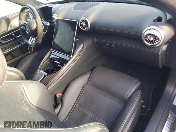2022 Mercedes-Benz SL 63 AMG z VIN W1KVK8BB5NF001118, wystawiony jako Copart lot #86334484 z przebiegiem Nie podano mil oraz Szkoda całkowita • Salvage title. Historia ofert i sprzedaży dostępna na DreamBid. Obrazek 8.