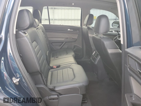 2023 Volkswagen Atlas SEL Premium R-Line with VIN 1V2FR2CA3PC509670, listed as a Copart auction lot 58754925 with 74,874 mi miles and Salvage title. Bid and sale history available at DreamBid. Image 11.
