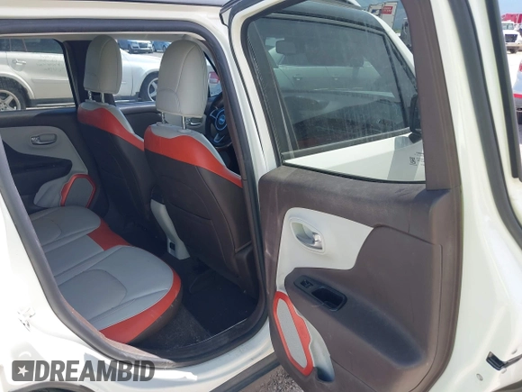 2016 Jeep Renegade Limited с VIN ZACCJADT4GPC89599, выставлен на аукционе IAAI как лот 42464981 с пробегом 154 272 миль миль и . История ставок и продаж доступна на DreamBid. Изображение 8.