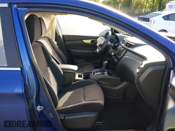 2022 Nissan Rogue S z VIN JN1BJ1AW1NW477784, wystawiony jako IAAI lot #42182573 z przebiegiem 58 000 mil mil oraz . Historia ofert i sprzedaży dostępna na DreamBid. Obrazek 5.