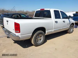 2005 Dodge Ram 1500 SLT with VIN 1D7HA18N95S111413, listed as a IAAI auction lot 41763129 with 304,481 mi miles. Bid and sale history available at carsss.com. Image 4.