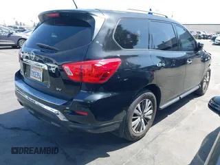2017 Nissan Pathfinder S with VIN 5N1DR2MN1HC676522, listed as a IAAI auction lot 41949360 with 95,347 mi miles and . Bid and sale history available at DreamBid. Image 4.