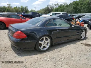 2004 Mercedes-Benz SL z VIN WDBSK76F64F072443, wystawiony jako Copart lot #56370125 z przebiegiem Nie podano mil oraz Tytuł czysty. Historia ofert i sprzedaży dostępna na DreamBid. Obrazek 3.