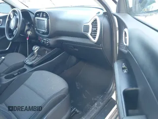 2020 Kia Soul S with VIN KNDJ23AUXL7057528, listed as a IAAI auction lot 42204152 with 85,044 mi miles and . Bid and sale history available at DreamBid. Image 5.