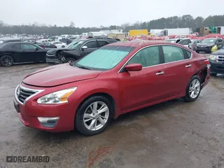 2013 Nissan Altima 2.5 S with VIN 1N4AL3AP3DC258631, listed as a IAAI auction lot 41420646 with 99,035 mi miles. Bid and sale history available at carsss.com. Image 2.