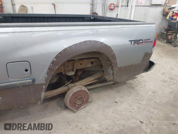 2001 Toyota Tundra SR5 with VIN 5TBBT441215169714, listed as a IAAI auction lot 42121755 with 130,202 mi miles and . Bid and sale history available at carsss.com. Image 6.