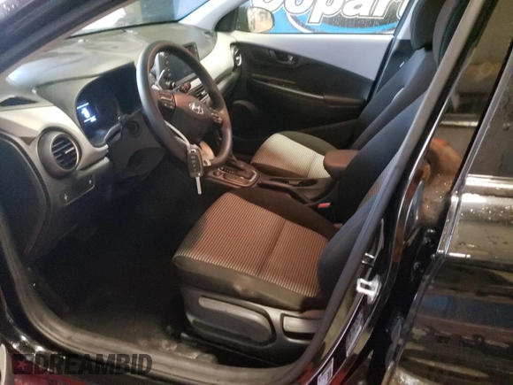 2018 Hyundai Kona SE with VIN KM8K1CAA8JU135702, listed as a Copart auction lot 44975673 with 18,996 mi miles. Bid and sale history available at carsss.com. Image 7.