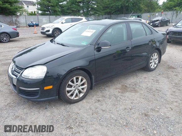 2010 Volkswagen Jetta Limited Edition with VIN 3VWRZ7AJ0AM105047, listed as a IAAI auction lot 42462140 with 199,668 mi miles and . Bid and sale history available at DreamBid. Image 17.