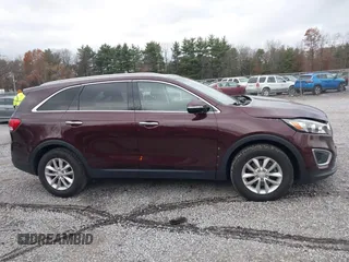 2017 Kia Sorento LX with VIN 5XYPG4A34HG298603, listed as a IAAI auction lot 40730804 with 89,819 mi miles. Bid and sale history available at carsss.com. Image 13.
