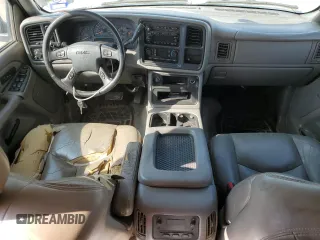 2006 GMC Sierra 1500 SLT with VIN 2GTEK13NX61274770, listed as a Copart auction lot 71435414 with 225,057 mi miles and Salvage Title. Bid and sale history available at carsss.com. Image 8.