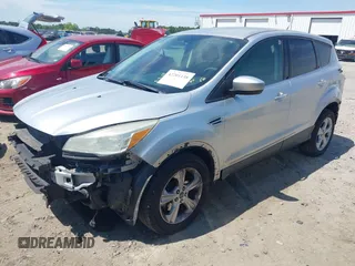 2014 Ford Escape SE с VIN 1FMCU0G99EUC38589, выставлен на аукционе IAAI как лот 42201138 с пробегом 139 416 миль миль и . История ставок и продаж доступна на DreamBid. Изображение 18.