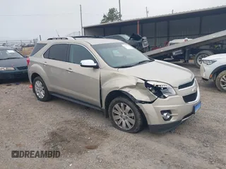 2011 Chevrolet Equinox LTZ z VIN 2CNFLGE5XB6460223, wystawiony jako IAAI lot #41525726 z przebiegiem 97 155 mil mil oraz . Historia ofert i sprzedaży dostępna na DreamBid. Obrazek 1.