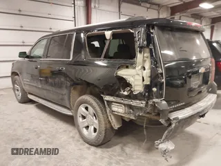 2017 Chevrolet Suburban Premier z VIN 1GNSKJKC0HR250854, wystawiony jako IAAI lot #41541476 z przebiegiem 128 231 mil mil oraz . Historia ofert i sprzedaży dostępna na DreamBid. Obrazek 3.