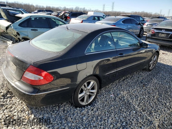 2006 Mercedes-Benz CLK 350 z VIN WDBTJ56J66F176661, wystawiony jako Copart lot #88700305 z przebiegiem 149 944 mil mil oraz Szkoda całkowita • Salvage title. Historia ofert i sprzedaży dostępna na DreamBid. Obrazek 3.