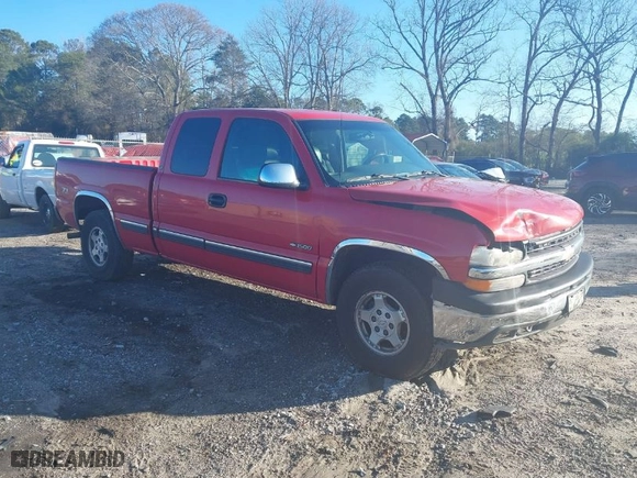 2001 Chevrolet Silverado 1500 LS with VIN 2GCEK19T311105107, listed as a IAAI auction lot 41807704 with 188,783 mi miles. Bid and sale history available at carsss.com. Image 1.