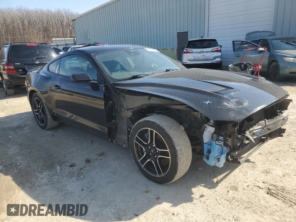 2022 Ford Mustang GT with VIN 1FA6P8CF3N5134313, listed as a Copart auction lot 45870625 with 32,835 mi miles and Salvage Title. Bid and sale history available at carsss.com. Image 4.
