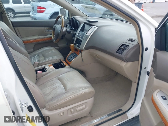 2008 Lexus RX 350 z VIN 2T2GK31U58C035397, wystawiony jako IAAI lot #42361031 z przebiegiem 199 538 mil mil oraz . Historia ofert i sprzedaży dostępna na DreamBid. Obrazek 5.
