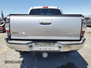 2013 Toyota Tacoma with VIN 3TMLU4EN5DM116911, listed as a Copart auction lot 58420565 with 117,234 mi miles and Salvage title. Bid and sale history available at DreamBid. Image 6.