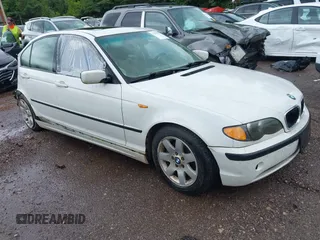 2002 BMW 3 Series 325i with VIN WBAET374X2NJ20527, listed as a IAAI auction lot 42543795 with 176,823 mi miles and . Bid and sale history available at DreamBid. Image 1.