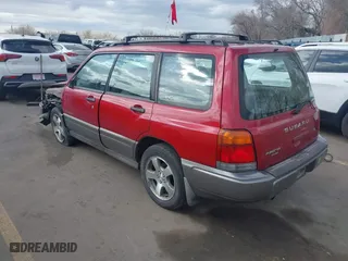 1998 Subaru Forester S with VIN JF1SF6551WH769783, listed as a IAAI auction lot 41776316 with 1 mi miles. Bid and sale history available at carsss.com. Image 3.