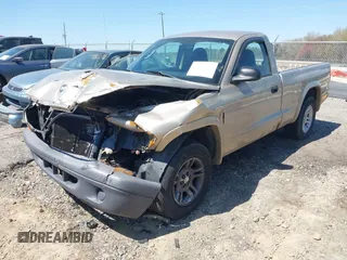 2003 Dodge Dakota with VIN 1D7FL16X13S358492, listed as a IAAI auction lot 41903051 with 151,162 mi miles. Bid and sale history available at carsss.com. Image 2.