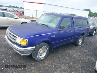 1995 Ford Ranger Splash z VIN 1FTCR10AXSUA06403, wystawiony jako IAAI lot #42532150 z przebiegiem 82 445 mil mil oraz . Historia ofert i sprzedaży dostępna na DreamBid. Obrazek 2.