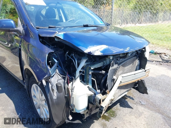 2014 Nissan Versa S with VIN 3N1CN7AP8EL838762, listed as a IAAI auction lot 42048678 with 90,867 mi miles. Bid and sale history available at carsss.com. Image 6.