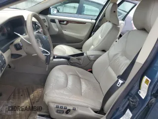2006 Volvo V70 with VIN YV1SW612662539420, listed as a Copart auction lot 62218774 with 167,569 mi miles and Salvage Title. Bid and sale history available at carsss.com. Image 7.