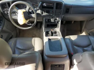 2003 GMC Yukon SLT z VIN 1GKEC13Z43R287134, wystawiony jako Copart lot #53506615 z przebiegiem 199 629 mil mil oraz Szkody całkowita. Historia ofert i sprzedaży dostępna na DreamBid. Obrazek 8.