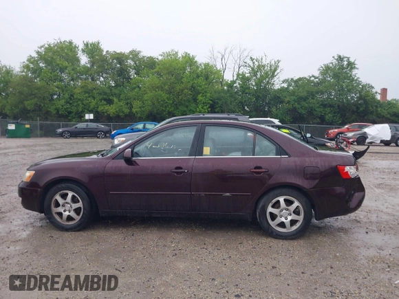 2006 Hyundai Sonata GLS z VIN KMHEU46CX6A075483, wystawiony jako IAAI lot #42376793 z przebiegiem 104 751 mil mil oraz . Historia ofert i sprzedaży dostępna na DreamBid. Obrazek 14.