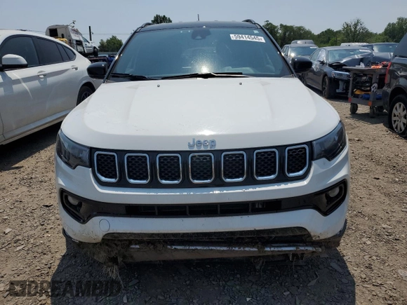 2023 Jeep Compass Limited z VIN 3C4NJDCNXPT567573, wystawiony jako Copart lot #59414545 z przebiegiem 13 504 mil mil oraz Szkoda całkowita • Salvage title. Historia ofert i sprzedaży dostępna na DreamBid. Obrazek 5.