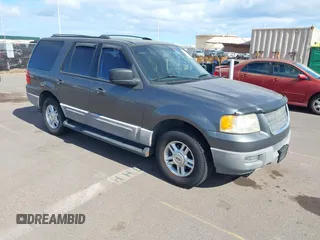 2003 Ford Expedition Special Service z VIN 1FMRU15W83LC44461, wystawiony jako IAAI lot #42216073 z przebiegiem 142 503 mil mil oraz . Historia ofert i sprzedaży dostępna na DreamBid. Obrazek 1.