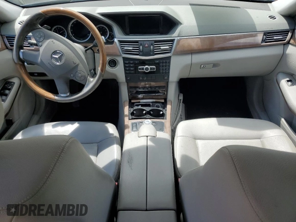 2012 Mercedes-Benz E 350 Luxury with VIN WDDHF8JB2CA574166, listed as a Copart auction lot 56751195 with 92,138 mi miles and Salvage title. Bid and sale history available at DreamBid. Image 8.