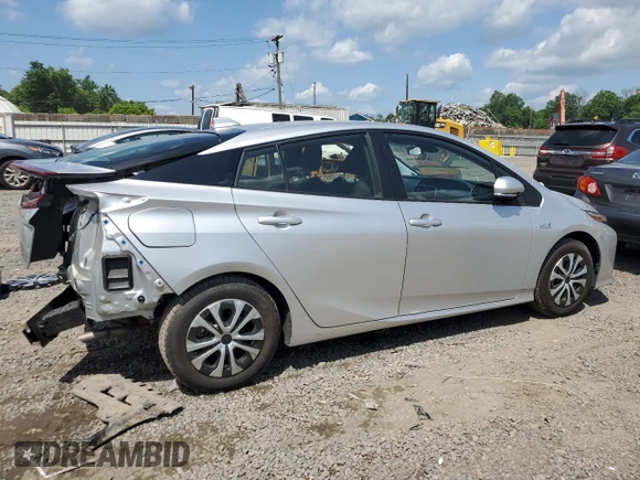 2022 Toyota Prius LE с VIN JTDKAMFPXN3203730, выставлен на аукционе Copart как лот 61597915 с пробегом 25 571 миль миль и Списание • Salvage title. История ставок и продаж доступна на DreamBid. Изображение 3.