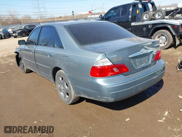 2003 Toyota Avalon XL z VIN 4T1BF28B33U293202, wystawiony jako IAAI lot #41768148 z przebiegiem 157 992 mil mil oraz . Historia ofert i sprzedaży dostępna na DreamBid. Obrazek 3.