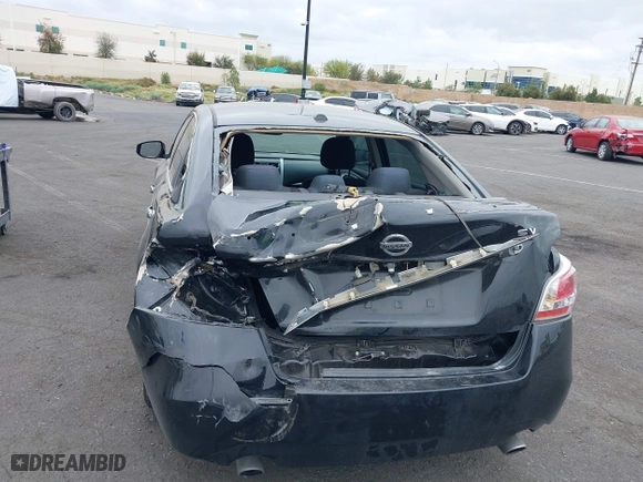 2015 Nissan Altima 2.5 SV with VIN 1N4AL3AP6FC277466, listed as a IAAI auction lot 42042276 with 118,806 mi miles. Bid and sale history available at carsss.com. Image 6.