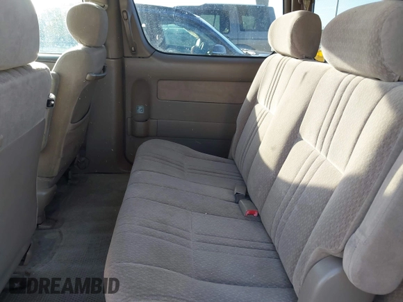 2002 Toyota Sienna CE with VIN 4T3ZF19C12U438162, listed as a IAAI auction lot 41725040 with 241,080 mi miles. Bid and sale history available at carsss.com. Image 8.