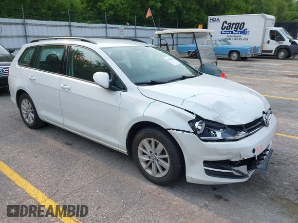 2016 Volkswagen Golf TSI Limited Edition Edition z VIN 3VWC17AU4GM514636, wystawiony jako IAAI lot #42411424 z przebiegiem 78 774 mil mil oraz . Historia ofert i sprzedaży dostępna na DreamBid. Obrazek 1.