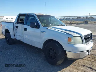 2005 Ford F-150 XLT with VIN 1FTRW12W25KC83543, listed as a IAAI auction lot 41529223 with 1 mi miles. Bid and sale history available at carsss.com. Image 1.