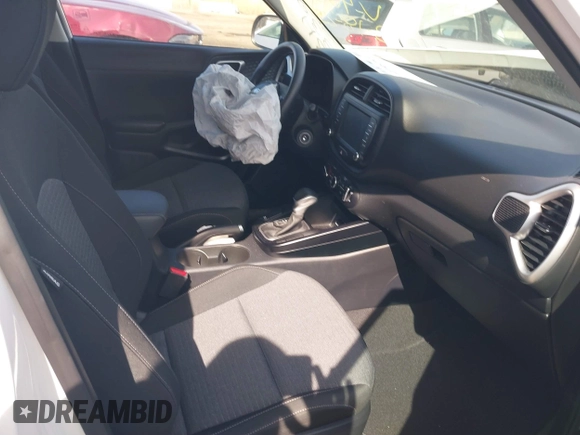 2021 Kia Soul S with VIN KNDJ23AUXM7124839, listed as a IAAI auction lot 41860802 with 38,856 mi miles and . Bid and sale history available at DreamBid. Image 5.