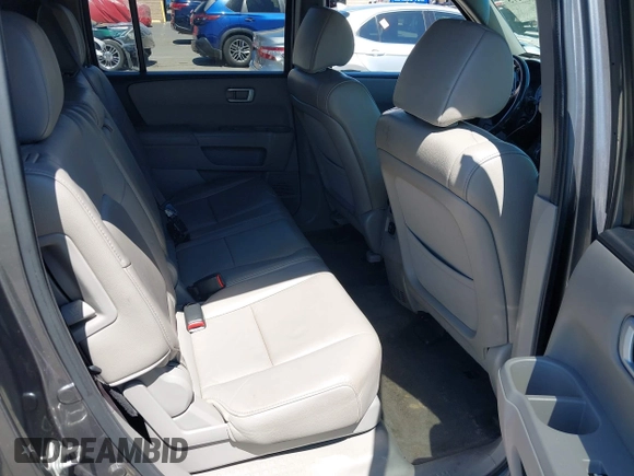 2013 Honda Pilot EX-L z VIN 5FNYF4H59DB006637, wystawiony jako IAAI lot #42224475 z przebiegiem 106 600 mil mil oraz . Historia ofert i sprzedaży dostępna na DreamBid. Obrazek 8.
