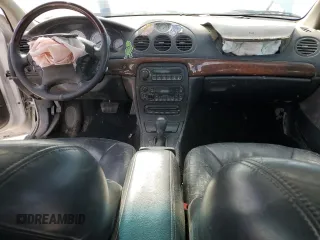 2001 Chrysler 300M M z VIN 2C3AE66G01H677497, wystawiony jako Copart lot #52081295 z przebiegiem 101 662 mil mil oraz Szkoda całkowita • Salvage title. Historia ofert i sprzedaży dostępna na DreamBid. Obrazek 8.