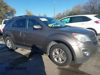 2012 Chevrolet Equinox 2LT z VIN 2GNALPEK2C6270932, wystawiony jako IAAI lot #40862491 z przebiegiem 153 500 mil mil oraz . Historia ofert i sprzedaży dostępna na DreamBid. Obrazek 13.