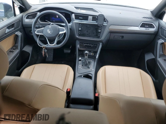 2022 Volkswagen Tiguan SE with VIN 3VV3B7AX9NM124110, listed as a Copart auction lot 49133975 with 22,292 mi miles and Salvage title. Bid and sale history available at DreamBid. Image 8.