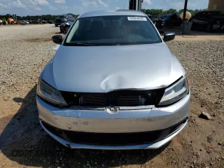 2014 Volkswagen Jetta S with VIN 3VW2K7AJ1EM289975, listed as a Copart auction lot 65003635 with 135,286 mi miles and Clean title. Bid and sale history available at DreamBid. Image 5.