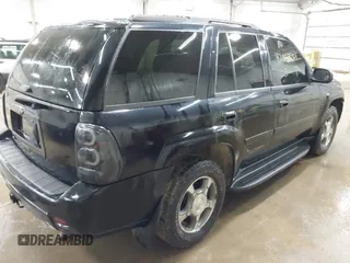 2008 Chevrolet TrailBlazer 3LT with VIN 1GNDT13SX82156467, listed as a IAAI auction lot 42059361 with 214,955 mi miles and . Bid and sale history available at DreamBid. Image 4.