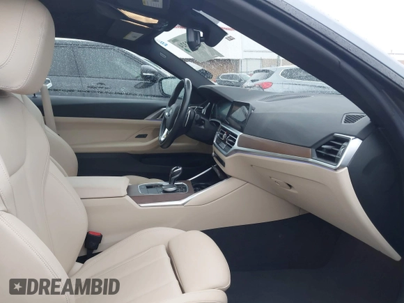 2021 BMW 4 Series 430i xDrive z VIN WBA73AP06MCG99754, wystawiony jako IAAI lot #41952324 z przebiegiem 31 031 mil mil oraz . Historia ofert i sprzedaży dostępna na DreamBid. Obrazek 5.